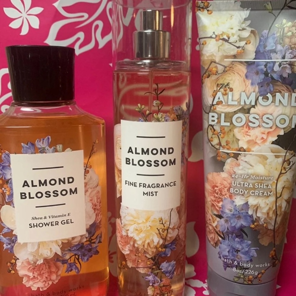 Almond blossom set